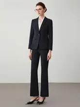 ビジネスカジュアル対応！黒のジャケットとパンツのセットアップ【春秋用・女性用・フォーマル】（セットアップ対応）