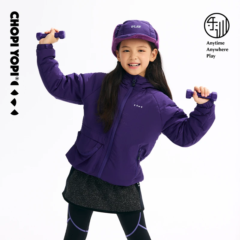 キャンプで子供が寒さに弱いとき、どうやって保温パーカーを選ぶべきか？