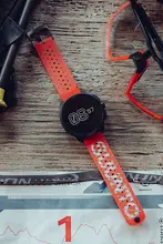 アウトドアトレーニングウォッチ 高度なトレイルランニング サイクリング マラソン向けスポーツウォッチ