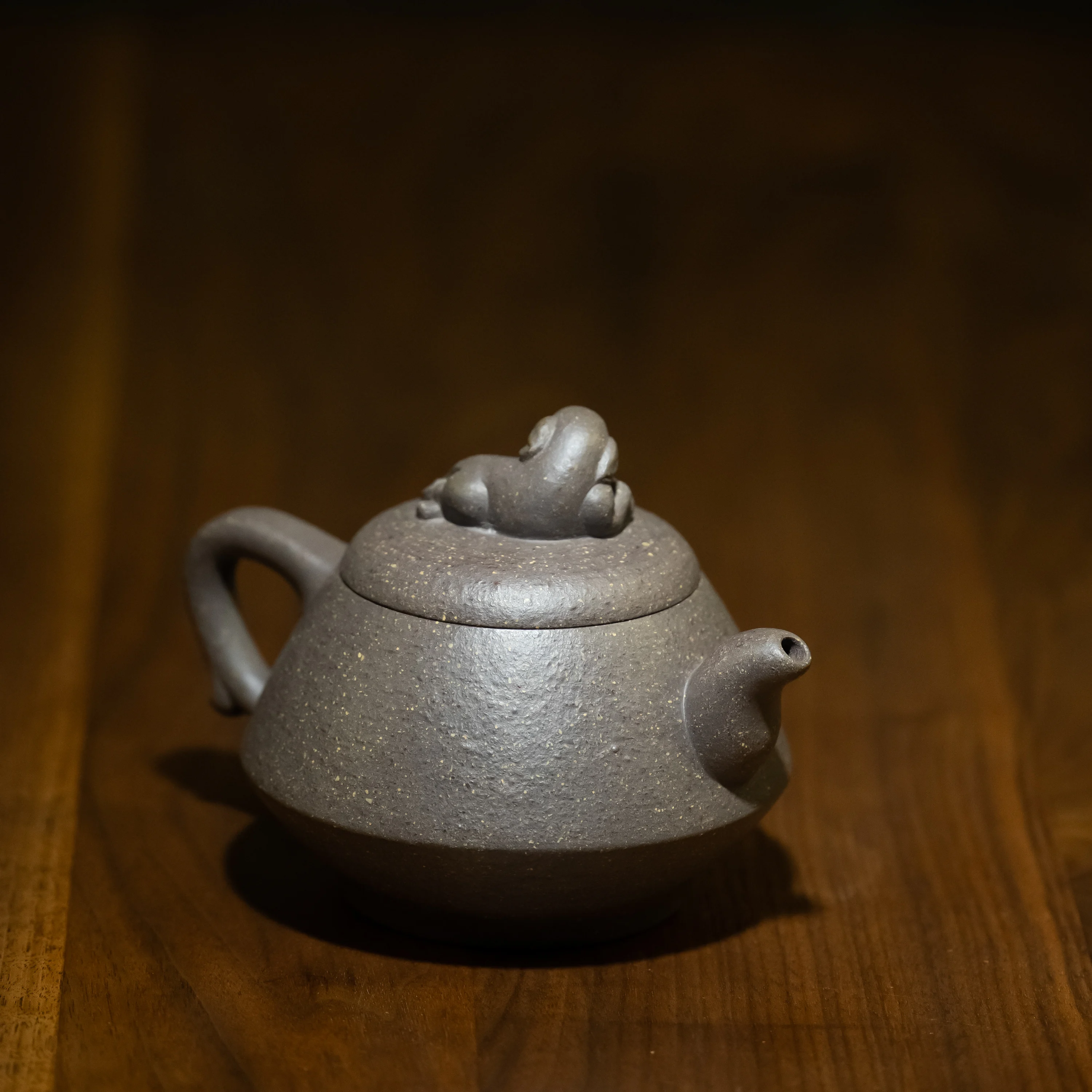 手作り紫砂茶壺を選ぶべき理由は？その温もりが日常を変える