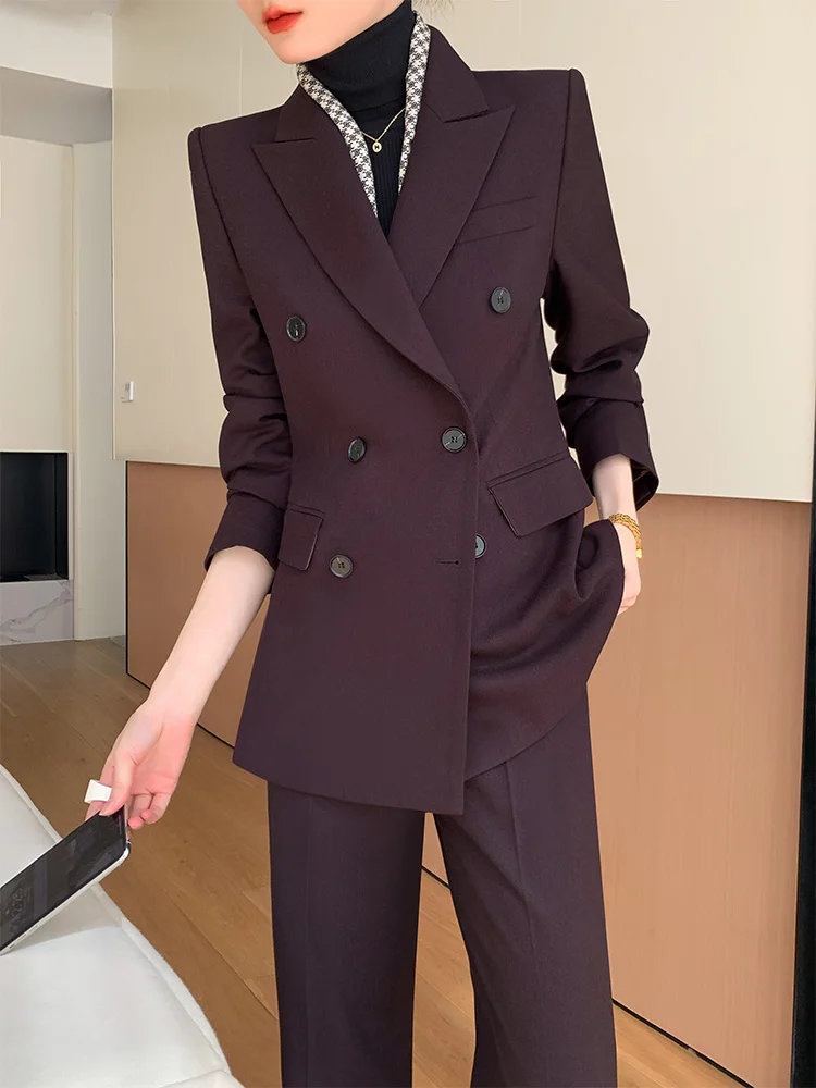 女性スーツ かっこいい：冷子璇 スタイリッシュセットアップの実用性とデザイン分析
