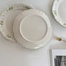 おしゃれな陶器製デザートプレート【ハンドペイント・ひなぎく柄】