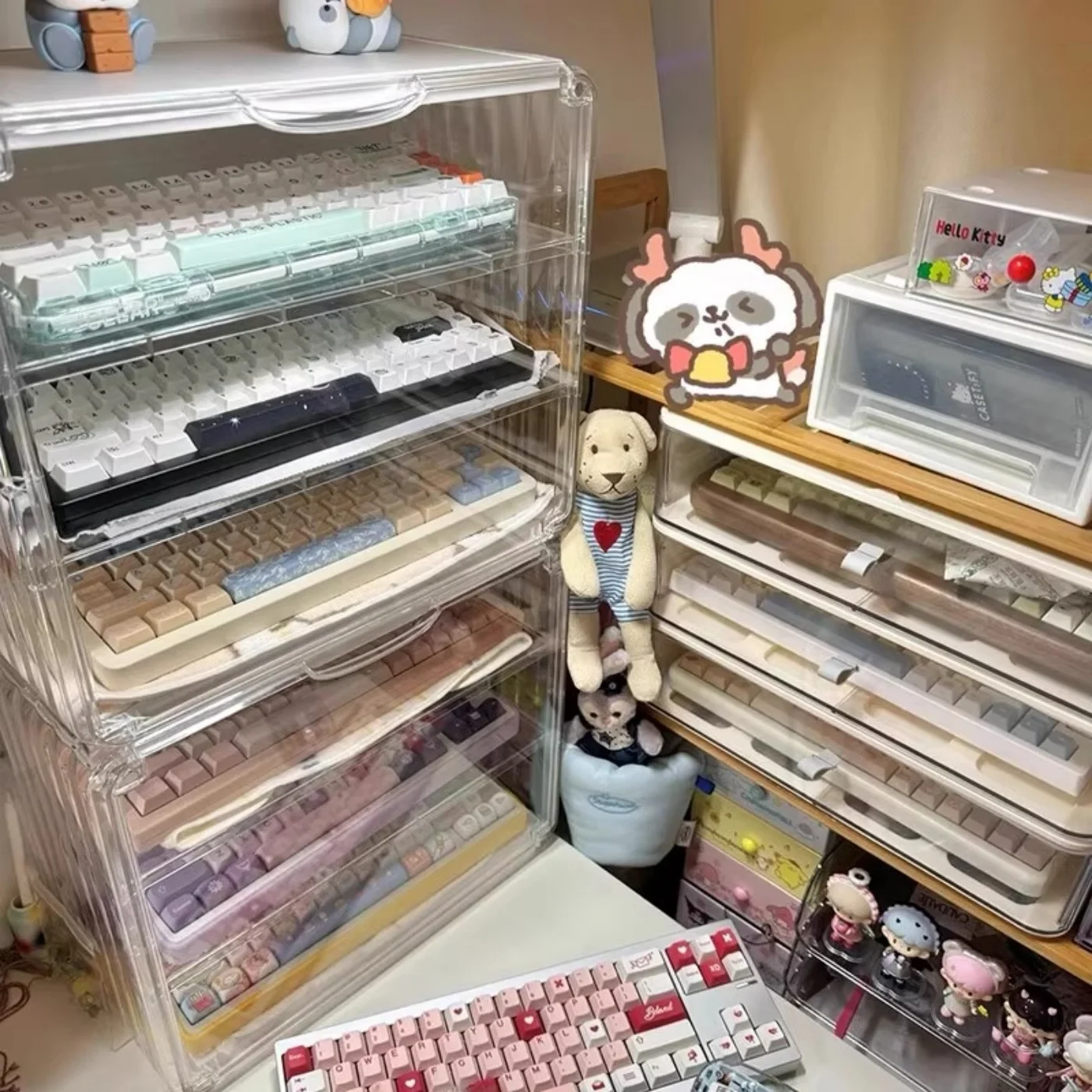 透明防塵キーボードデスク収納ボックス：ゲーミング周辺機器の多層整理を実現