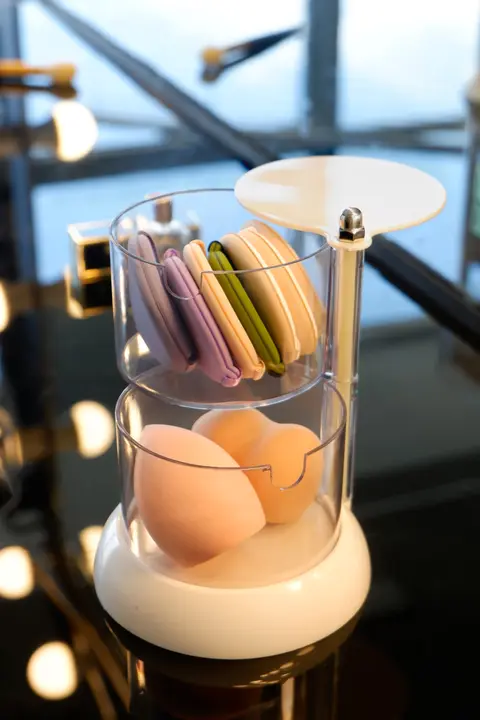 粉パフ収納ボックス【防塵・デスクトップ用・化粧品整理】