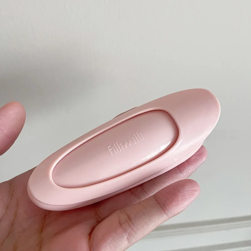 韓国製ボリュームアップ用ヘアクリップ：高い位置で固定する後頭部スタイリングの実用性と仕組み
