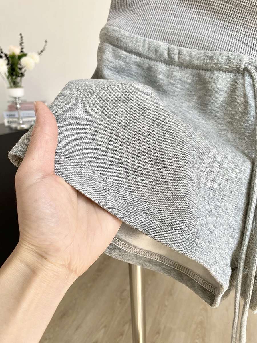 ニケショートパンツを選ぶときに迷うのは、本当に「スタイル」なのか？