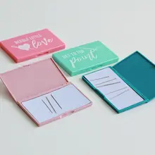 カラフルな磁気手縫い針収納ボックス【刺繍針・吸針機能付き】