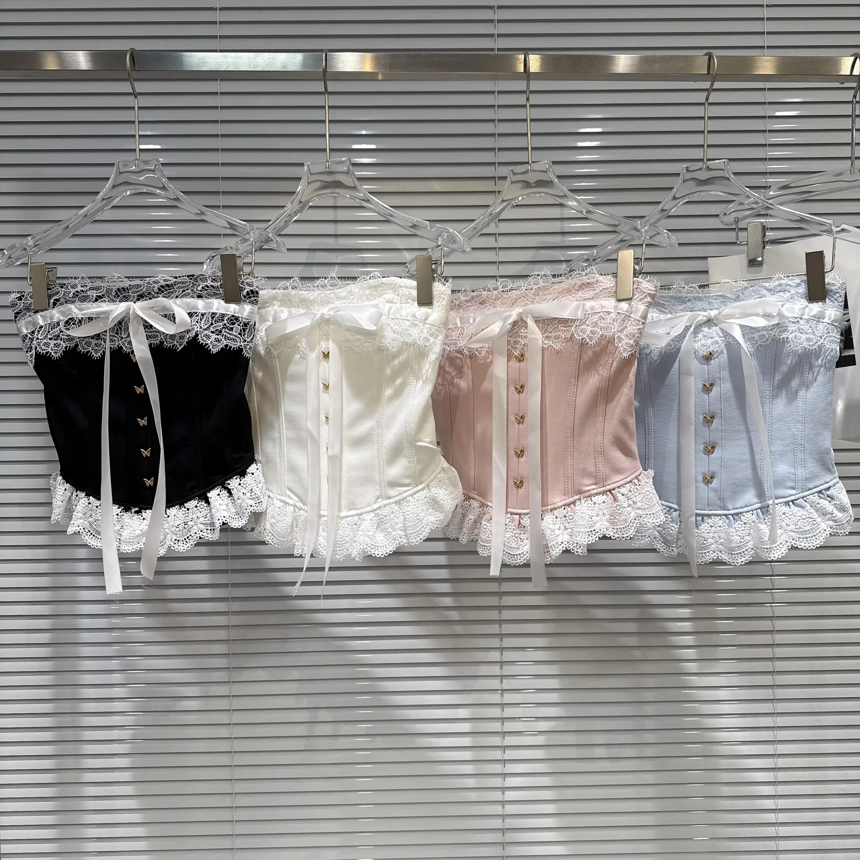 レースキャミを買うなら、この1点が今最も大切？