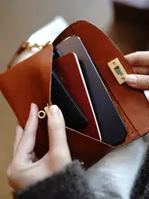 極上の柔らかさの革製大容量ロック式財布【シンプル・レトロ・スマートフォン収納】