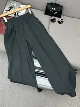 羊毛とテンセルの肌触りの良いハイウエストストレートパンツ【ゆったりしたデザイン・フィット】