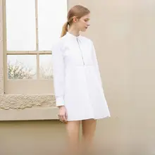 無地シンプルレース付きオーバーサイズ長袖ワンピース【前開き・女性用】