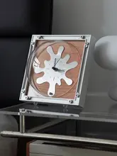おしゃれなインテリア！現代風デザインの静音卓上時計【家具装飾用】