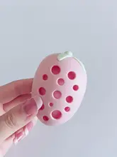 ストロベリーデザインのシリコン製メイクアップスポンジ収納ケース【通気性・防カビ】