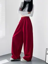 ブラックのフィットワイドレッグパンツ【春季用・カジュアルスタイル・フロアロング】