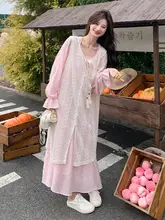 可愛らしいピンクの重ね着ワンピース【春秋向け・長いデザイン・独特なスタイル】（セットアップ対応）