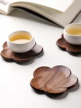コースター 和式 ユーザー ティーカップ コーヒーカップ ウォールナット製 無垢材 花 デザイン ラウンド型 遮熱