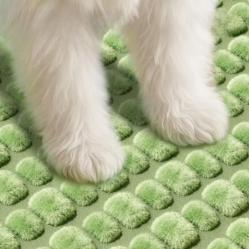 冬用犬用ベッド：中小型犬向けの洗えるマットで快適なケージ環境を実現