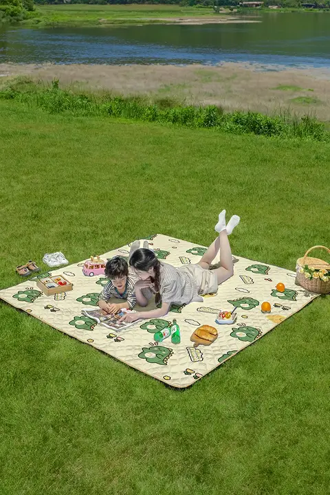 TAN XIAN ZHE キャンプ用 防水ピクニックマット【厚手・携帯式・アウトドア用】（セットアップ対応）