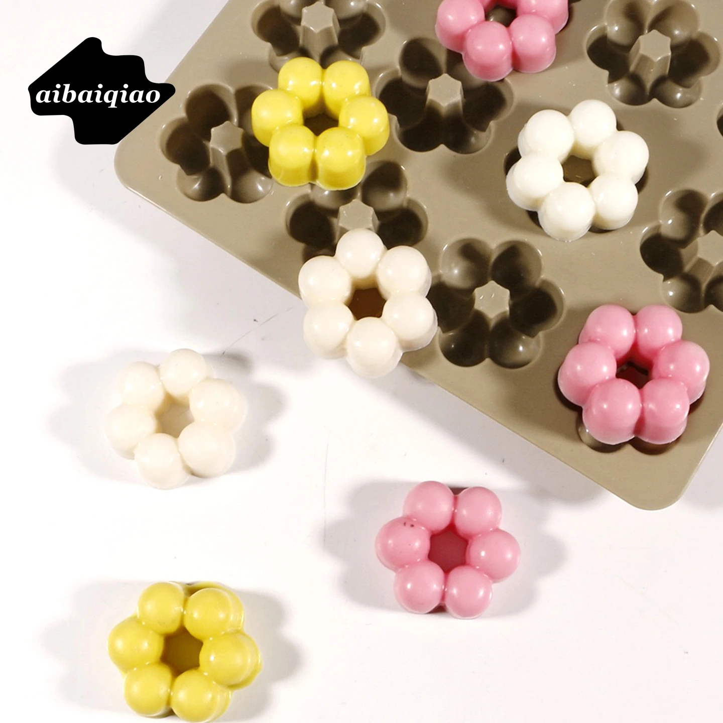 梅花型スイーツ用シリコン型：茶菓子用穴あけ不要の実用性と耐熱性能解析