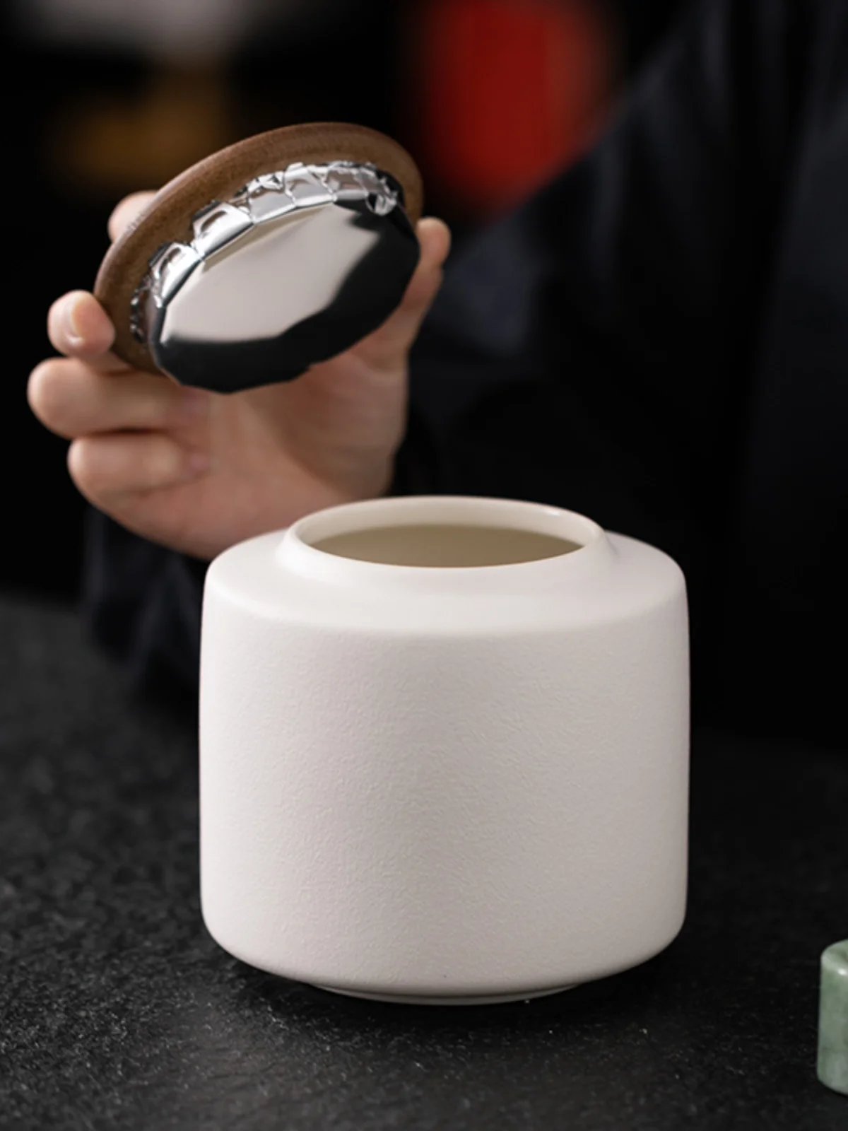 一人暮らし新生活をだけで揃えたら総額いくら？セラミック容器で暮らしの質を徹底解説