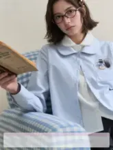 ブルーのダミーツーピースデザイン！フリル付きの長袖ブラウス【女の子用・ドールカラー】