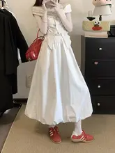 春用高腰Aラインスカート【白色・ふんわりデザイン・フラワーモチーフ】