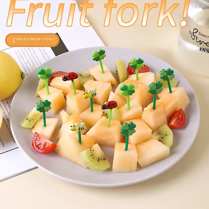 子供用プラスチックフルーツデコレーションピック【蜂とひまわり・てんとう虫デザイン】（セットアップ対応）