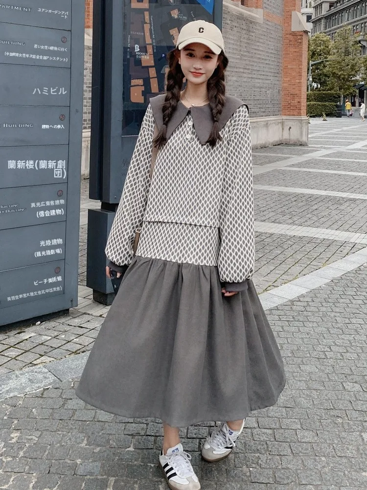150センチの低身長女性が着やすいワンピースは？魚尾デザインのドールカラーミニワンピースで解決！