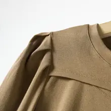 ハートデザインの透かしニット長袖Tシャツ【冬用・前身頃切り替え】