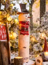 北欧風クリスマス装飾用サンタクロースと雪だるまのウッドフィギュア