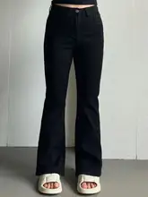 黒の微ラッパデニムパンツ【大きいサイズ・春秋用・スリム効果・カジュアル】（セットアップ対応）