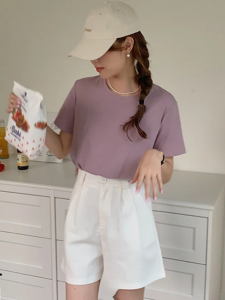 ベーシックな無地のラウンドネック半袖Tシャツ【多色展開・韓国風】（セットアップ対応）