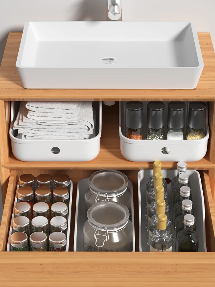 キッチンの調理器具収納に悩むあなたへ：「水槽下に置く小さなボックス」が本当に役立つ理由とは？