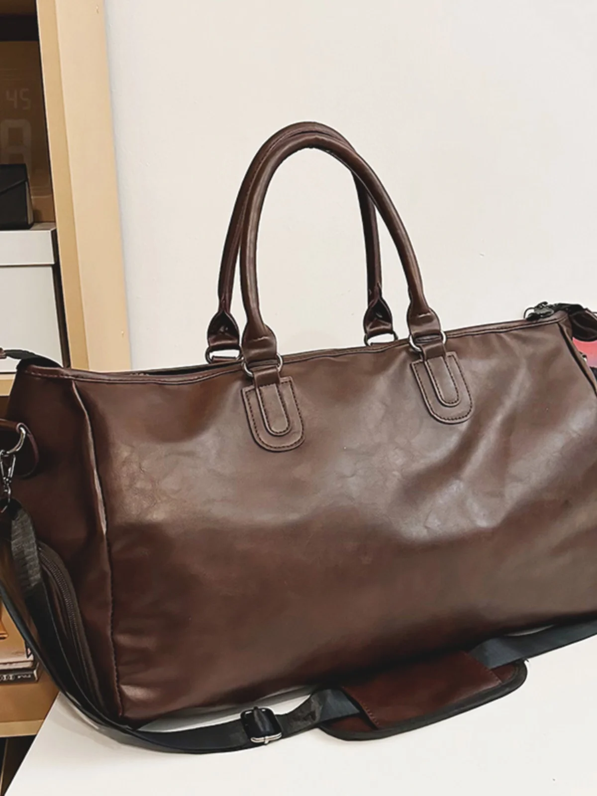 ボストンバッグ スーツケース 45L サイズの実用性と使い分け