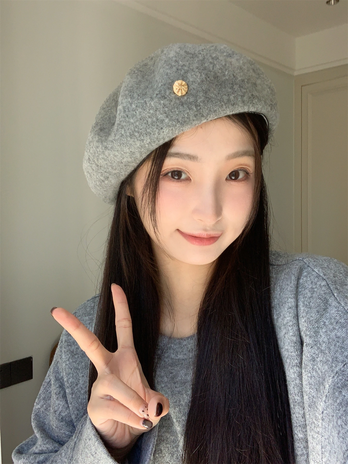 30代から50代の女性にこそおすすめ！レトロベレー帽で顔立ちを引き立てるコツは？
