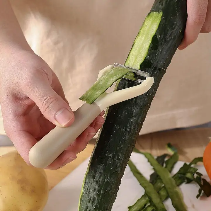 多機能ピーラー【横用・縦用・野菜・果物用】