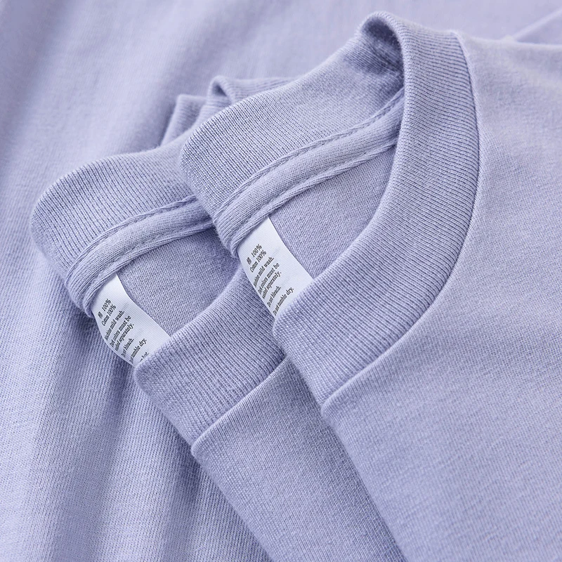 ロンティー重ね着はどうやって着る？ミストパープルのコットンTシャツが解決する、日常の着こなしの悩み