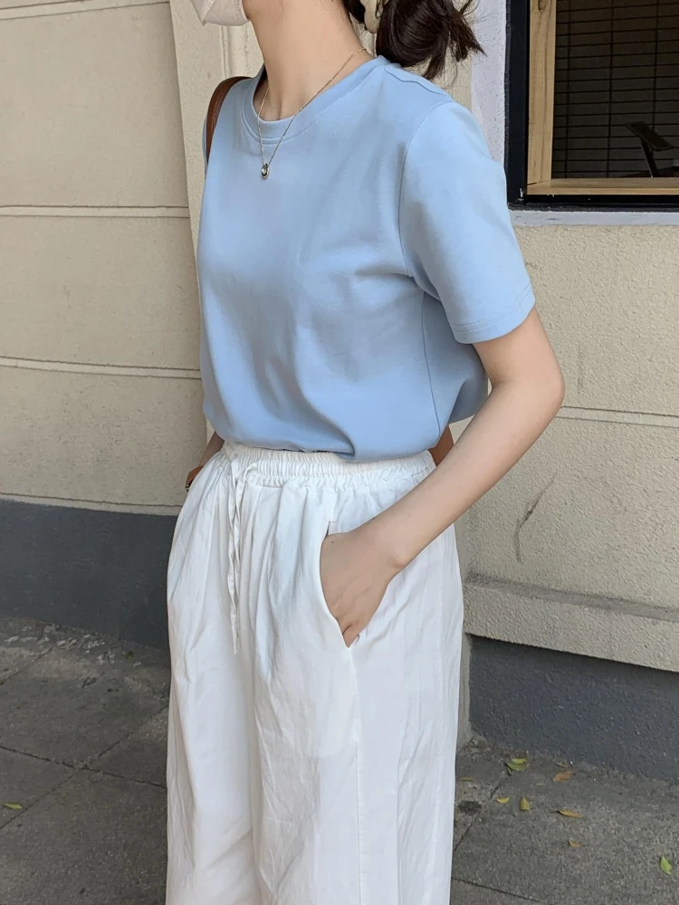 50代ファッションの選び方｜中高腰パンツ・コットンTシャツで失敗しないコーデガイド