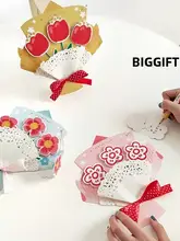 立体カード 小さな赤い花のデザイン【誕生日・パーティー用・DIYフォトプロップス】