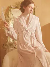 冬用ロングスリーブバスローブ【極上の柔らかさ・フラワーデザイン・フレンチスタイル】