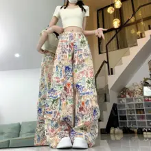 ゆったりとしたデザインのワイドレッグカーゴパンツ【女 性用・ストリートスタイル・カジュアル】（セットアップ対応）