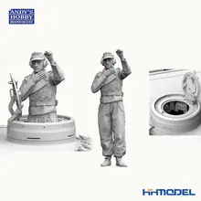 虎式戦車初期型模型【組み立て式・兵士付き】
