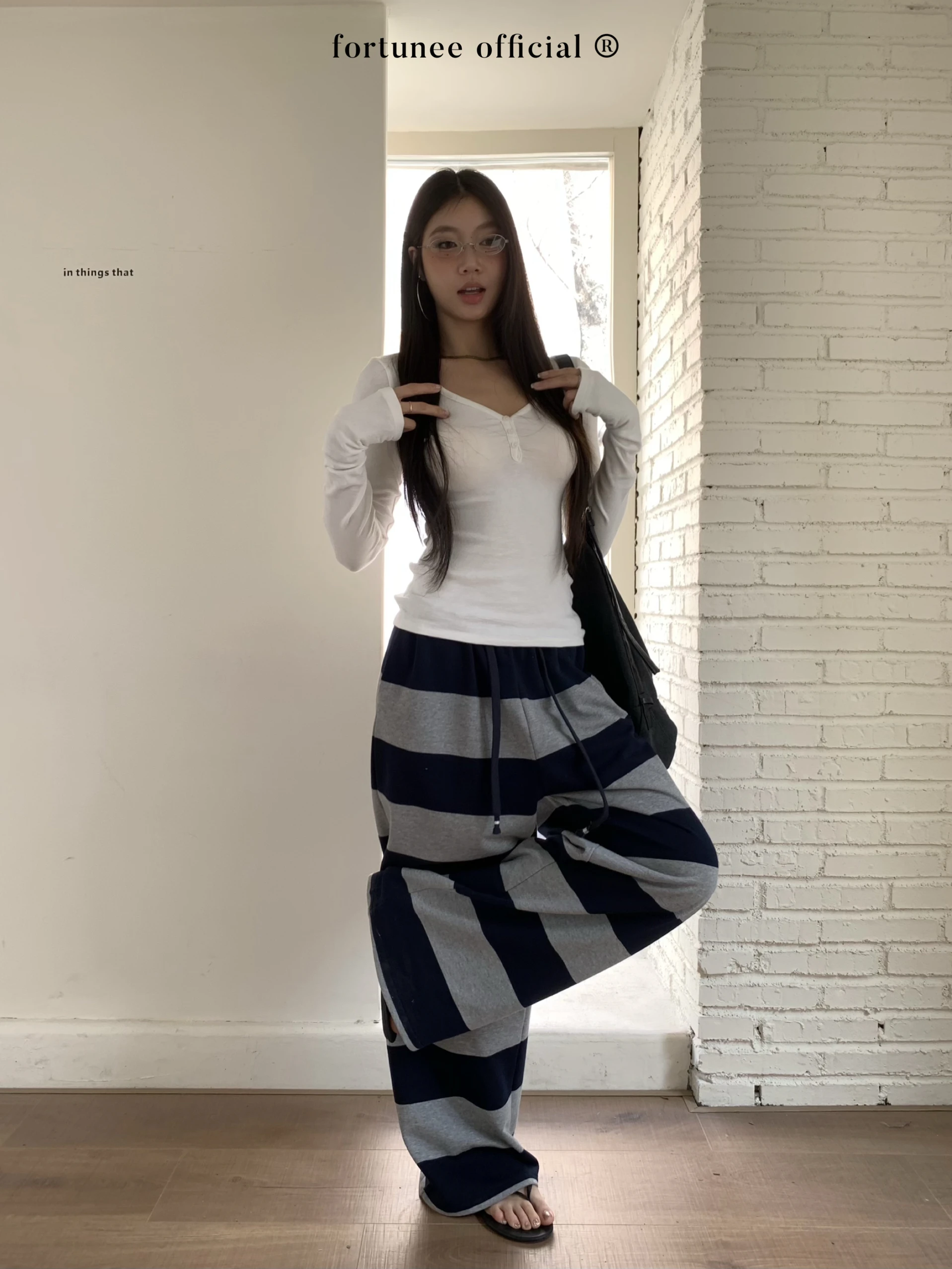 春にぴったりな粗いストライプのカジュアルワイドパンツ【フィット・ロング丈】（セットアップ対応）
