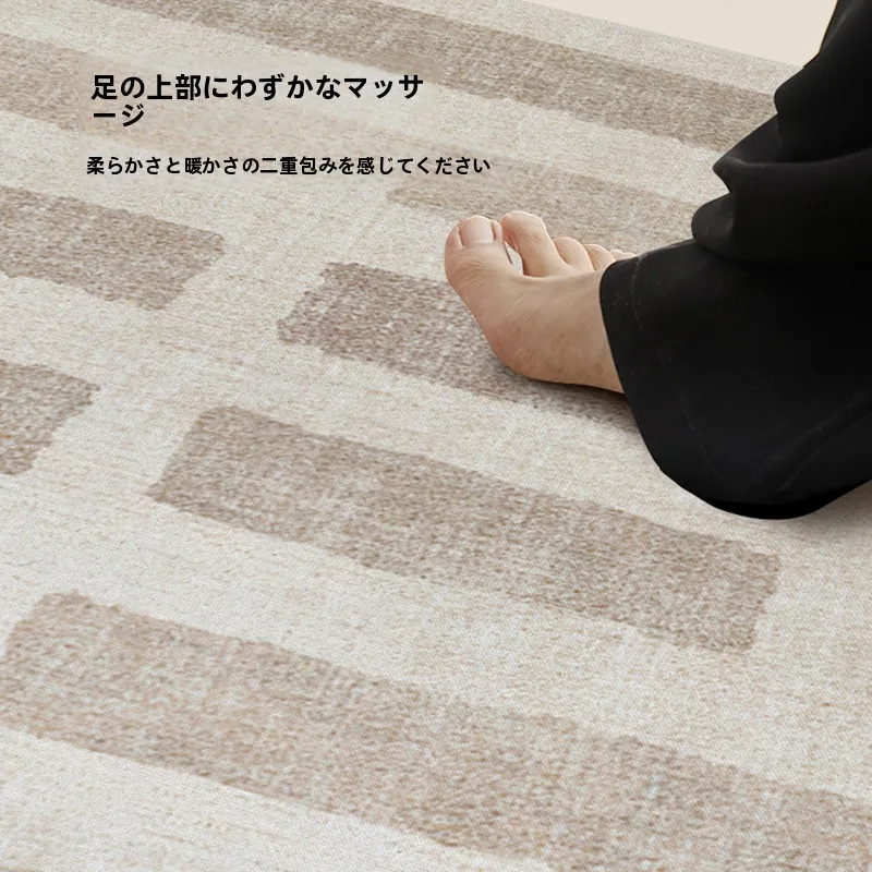 フレンチスタイルの中古風リビングカーペット：d room内装のインテリア基盤としての実用性と耐久性