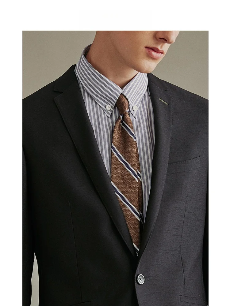 ascot tie とは何か？そして、ビジネスカジュアルな日常にどう取り入れるのか？