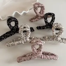 小花柄ファブリック交差ヘアクリップ【シンプルデザイン・後頭部用・女性用】