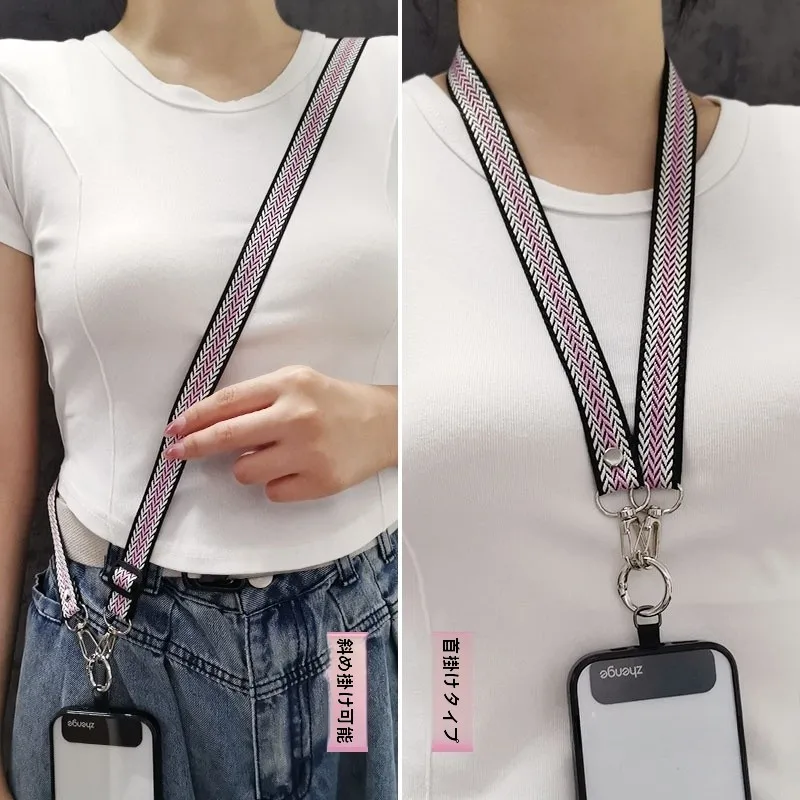 スマホにつけるストラップはどれが安全で実用的？珍格の長型クロスボディストラップが解決する3つの悩み