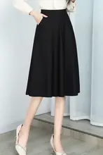高腰の黒色フレアスカート【春秋用・膝下丈・体型カバー・ウエストゴム】