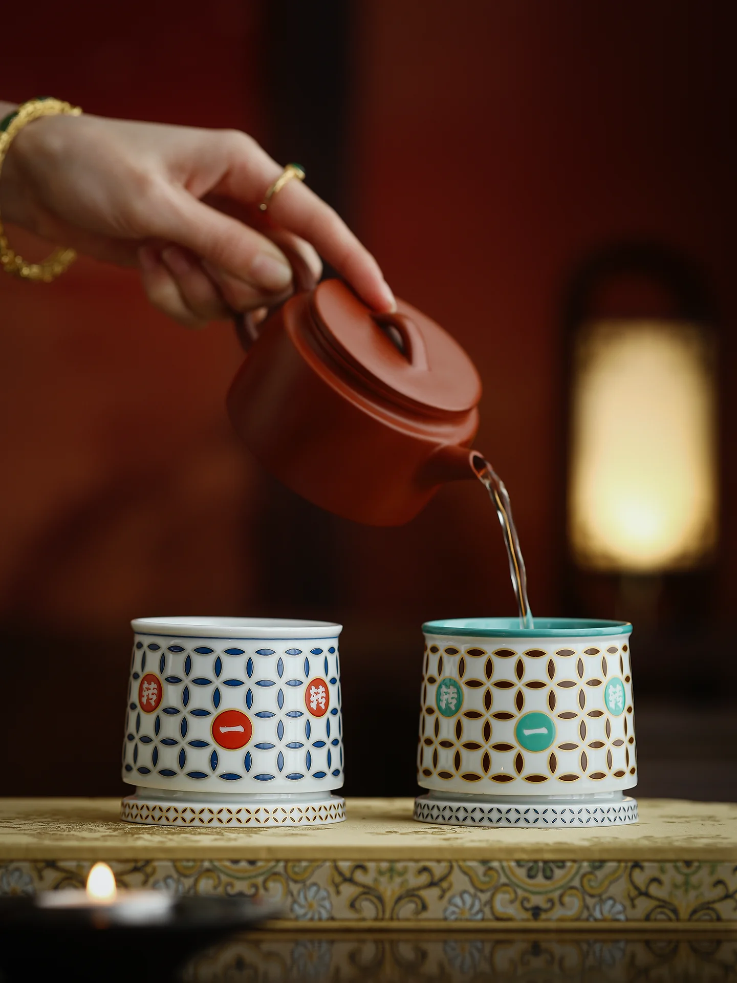 マグ 赤ちゃん おすすめモデル：紀先生の回転マグカップ【中式風・高温焼成・礼盒装】