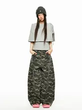 柔らかなタッチのデザインTシャツ【ラウンドネック・短袖・バンド付き】